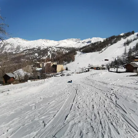 Studio Pied Des Pistes Super Sauze Apartment Enchastrayes